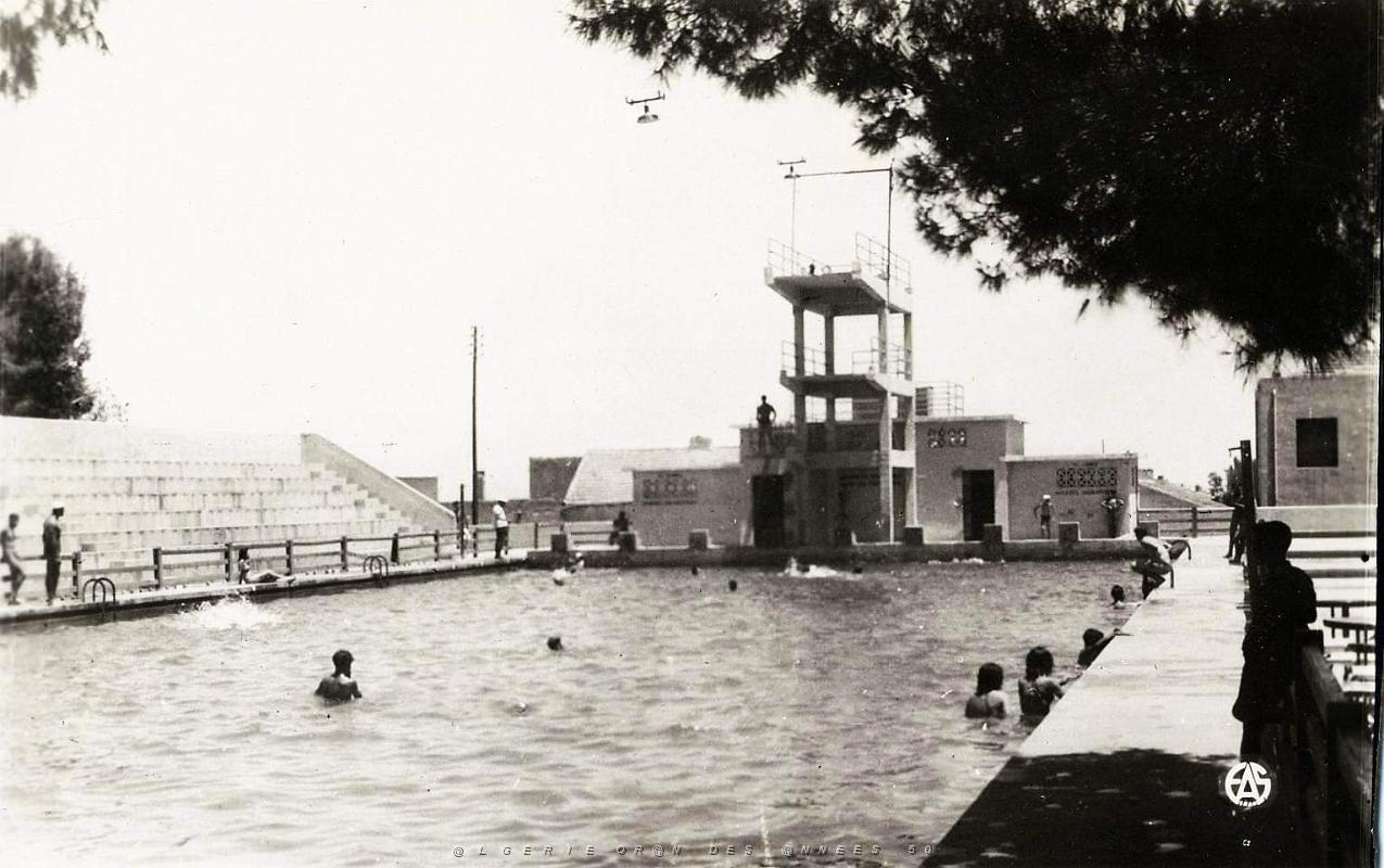 Relizane 522- Piscine COLLECTION DES AMIS DE ND DE SANTA CRUZ.jpg